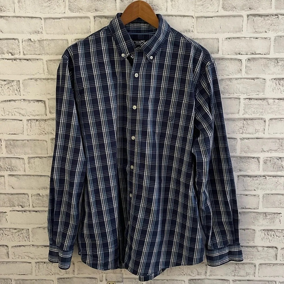 Men’s Chaps blue plaid stretch easy care button down dress shirt Large - Picture 1 of 4
